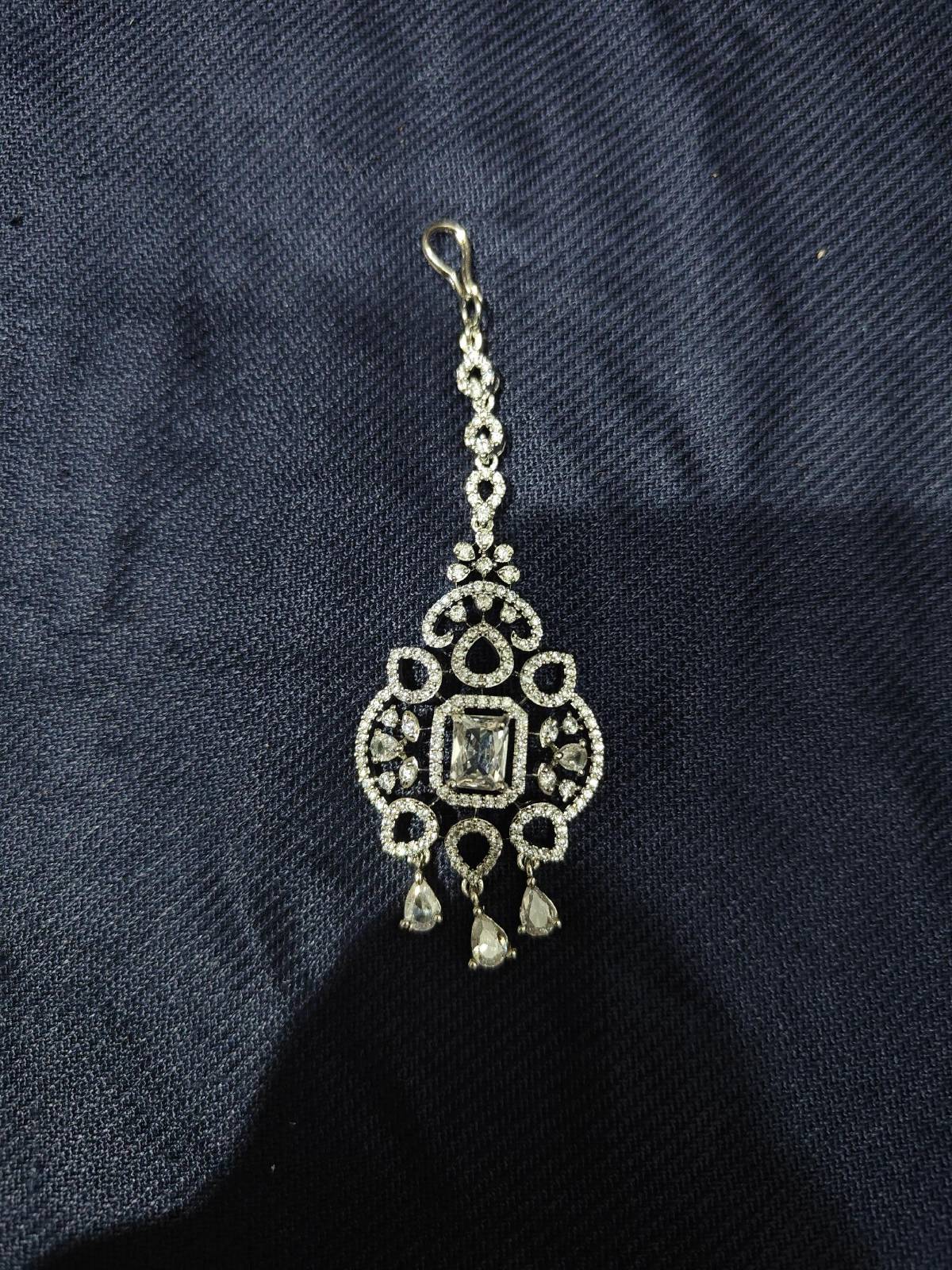 Kaveri Silver Maang Tikka