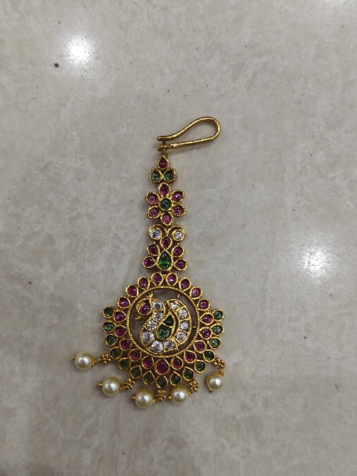 Saanvi Kemp Maang Tikka