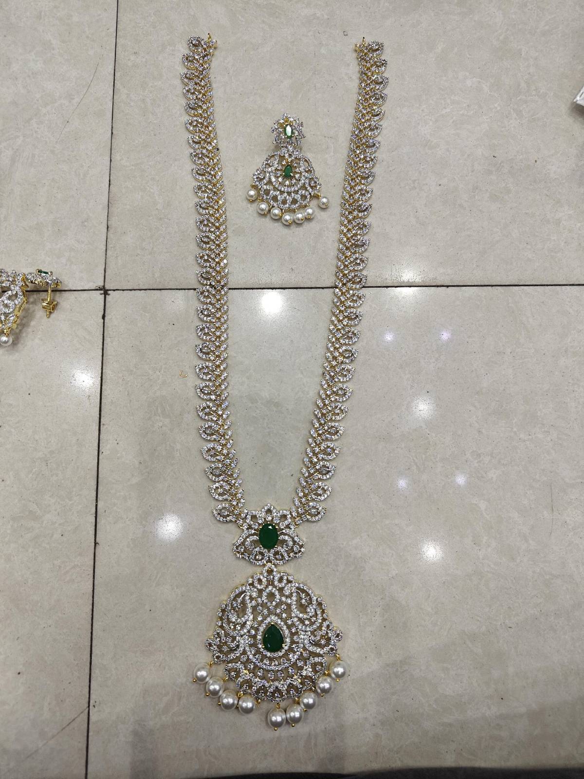 Kaveri Gilded Long Haaram