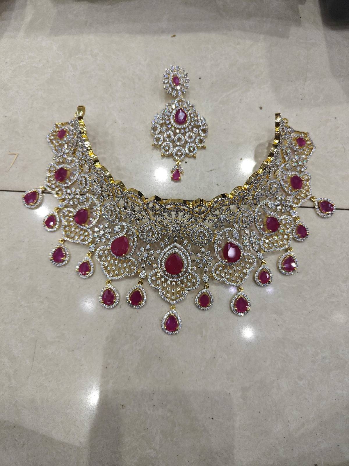 Charvi Gilded Choker