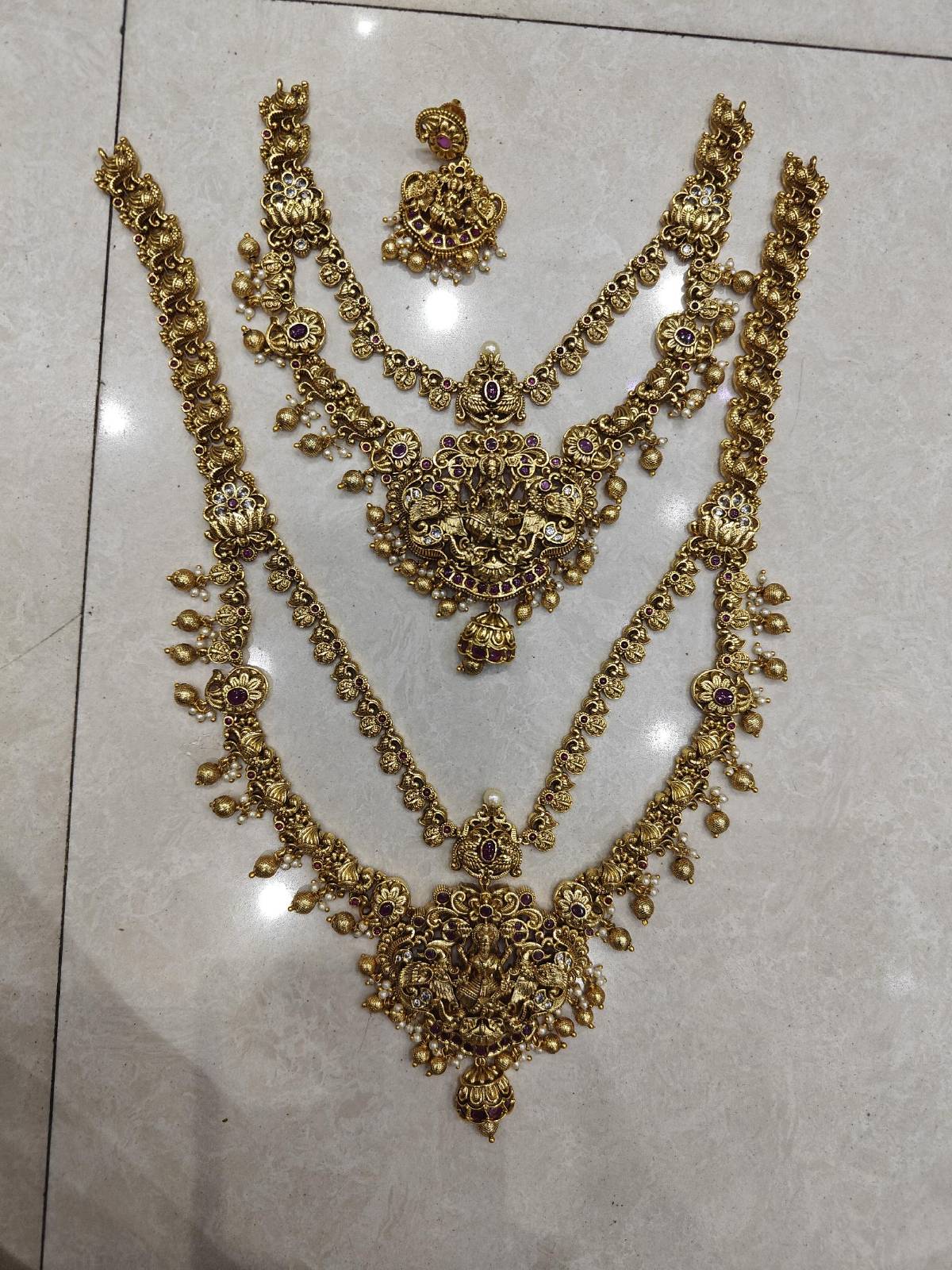 Lakshmi Nakshi Temple Bridal Set