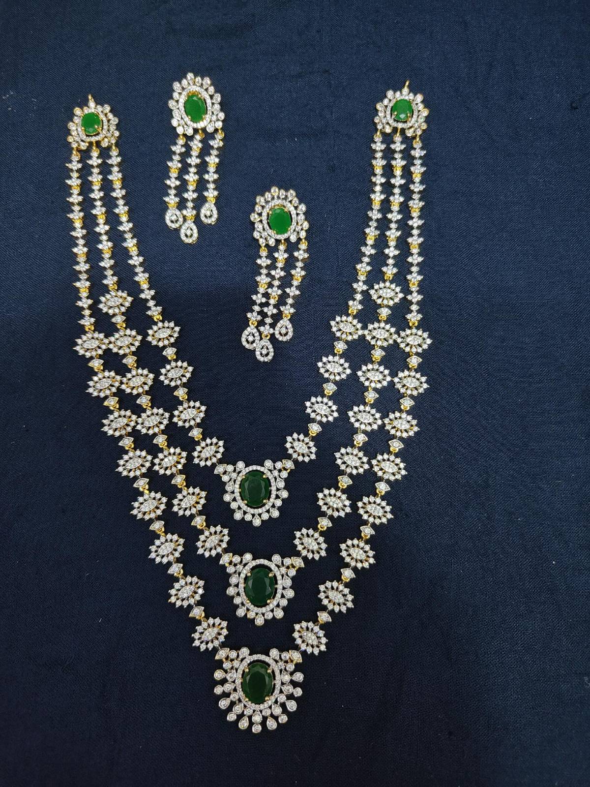 Rani Gilded Three-Layer Necklace